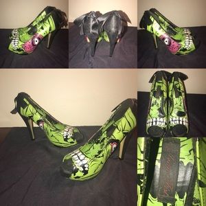 Monster chic heels